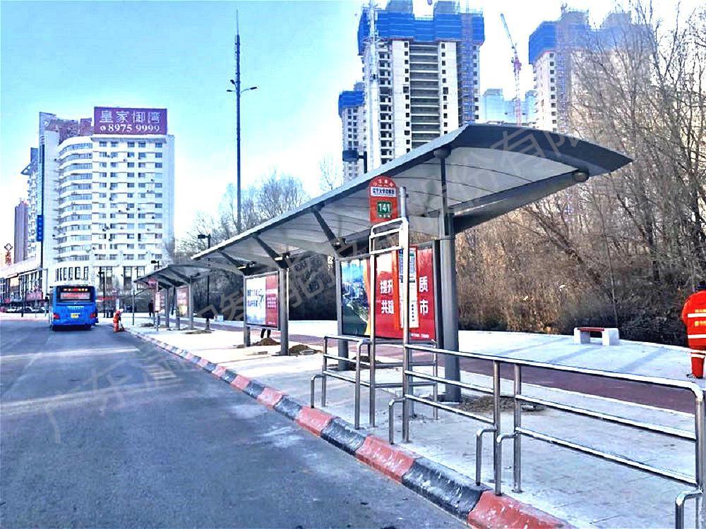 沈阳公交候车亭