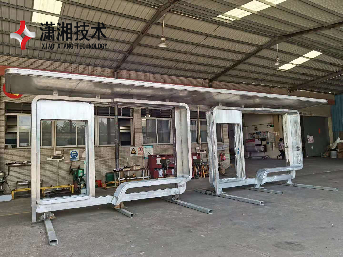 广东公交候车亭