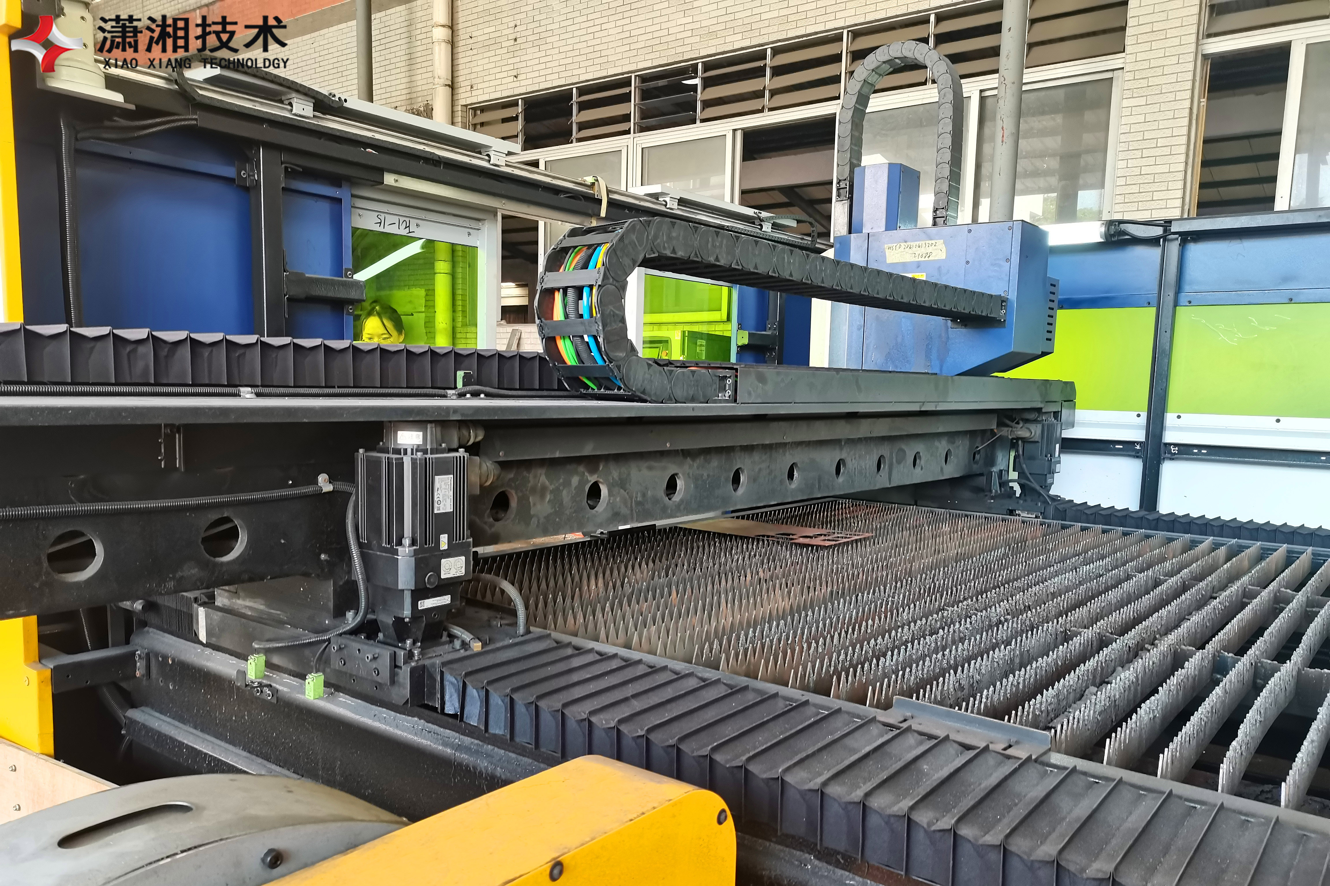 钢结构公交候车亭定制