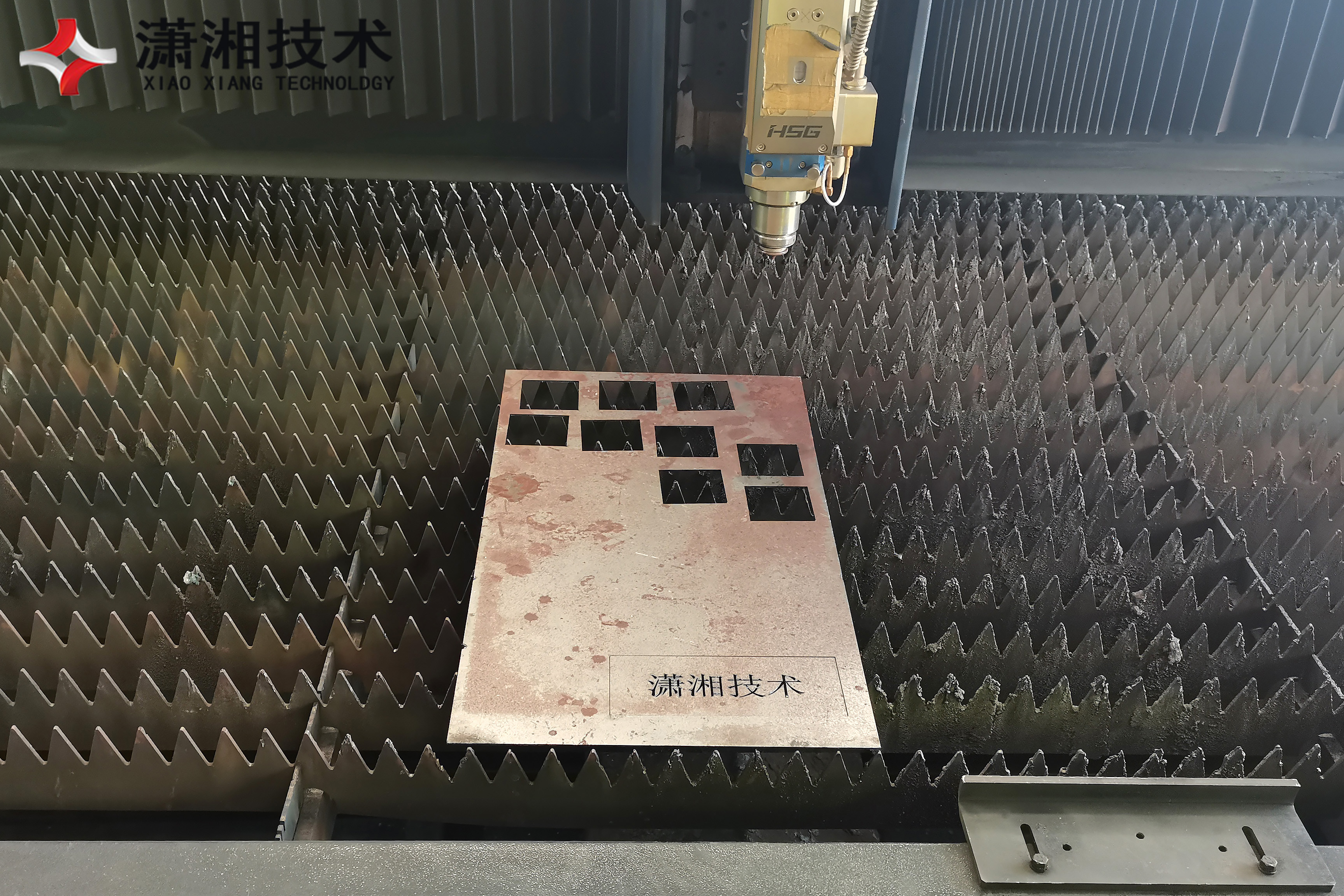 钢结构公交候车亭定制